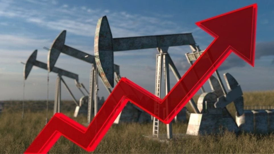 Σε υψηλό τετραετίας σκαρφάλωσε το αργό πετρέλαιο